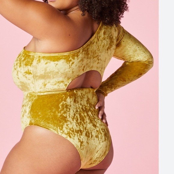 Lizzos Yitty Plusshy Asymmetrical Bodysuit Size Large NWT - Picture 2 of 8